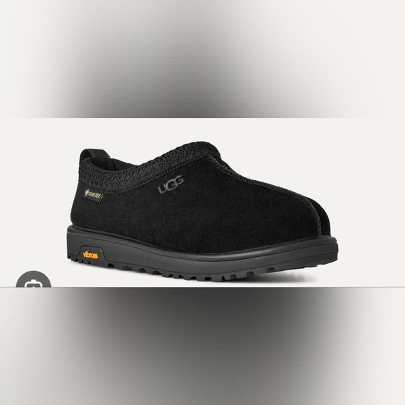 Size. 13. UGG Tasman Gtx.Men's Black Suede Slip-On Loafer with Vibram Outsole